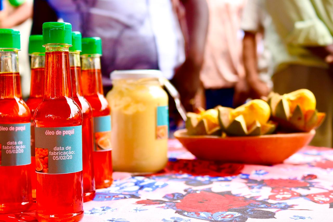 Feira do Pequi reúne comida e boa música em Caetité