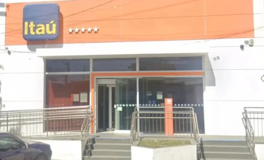 Itaú fecha agência em Bom Jesus da Lapa e transfere clientes para Guanambi