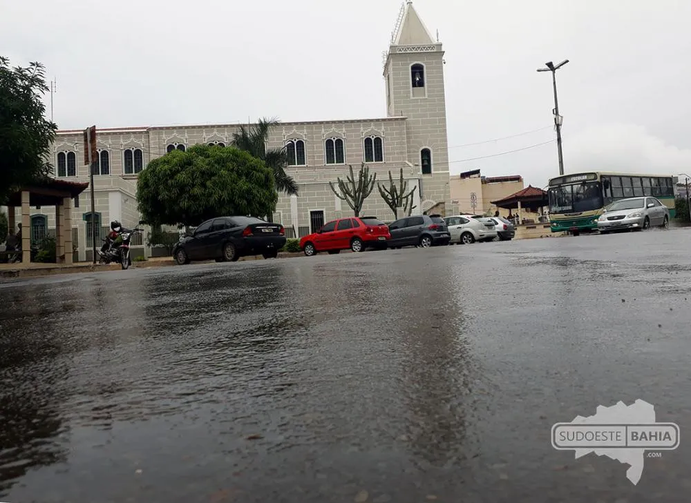 Semana terá tempo instável e chance de pancadas de chuva em Caetité