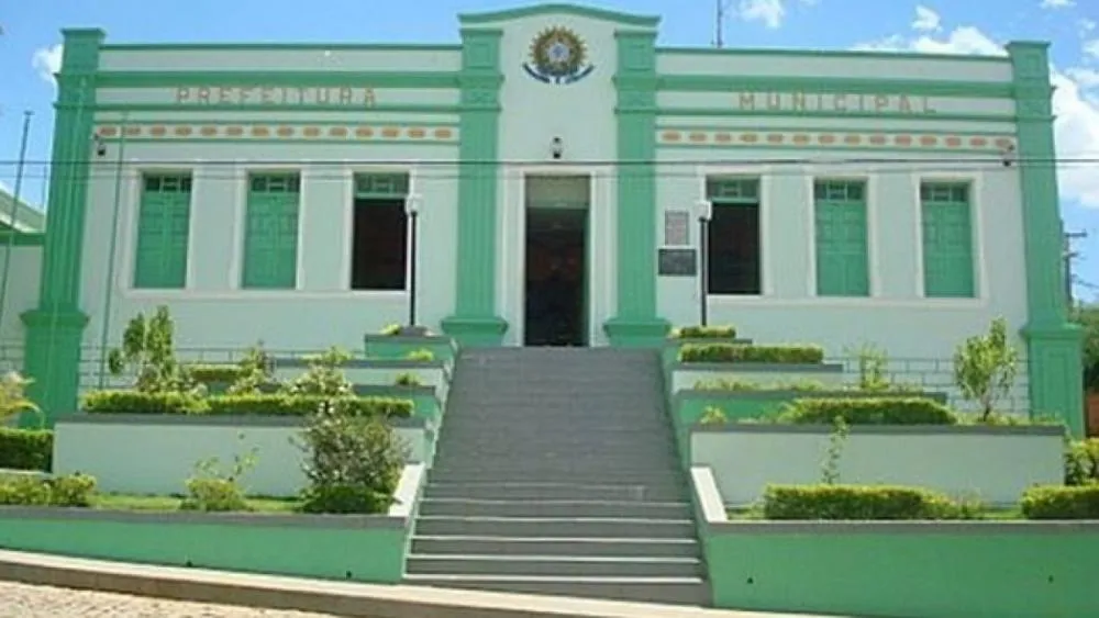 TCM suspende processo seletivo da Prefeitura de Riacho de Santana