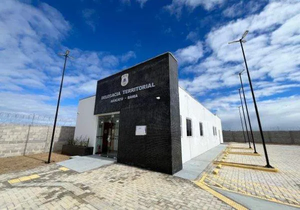Suspeito de se passar por policial para cometer crimes é detido em Aracatu